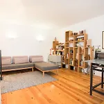 Feels Like Home Castelo Cozy Flat
